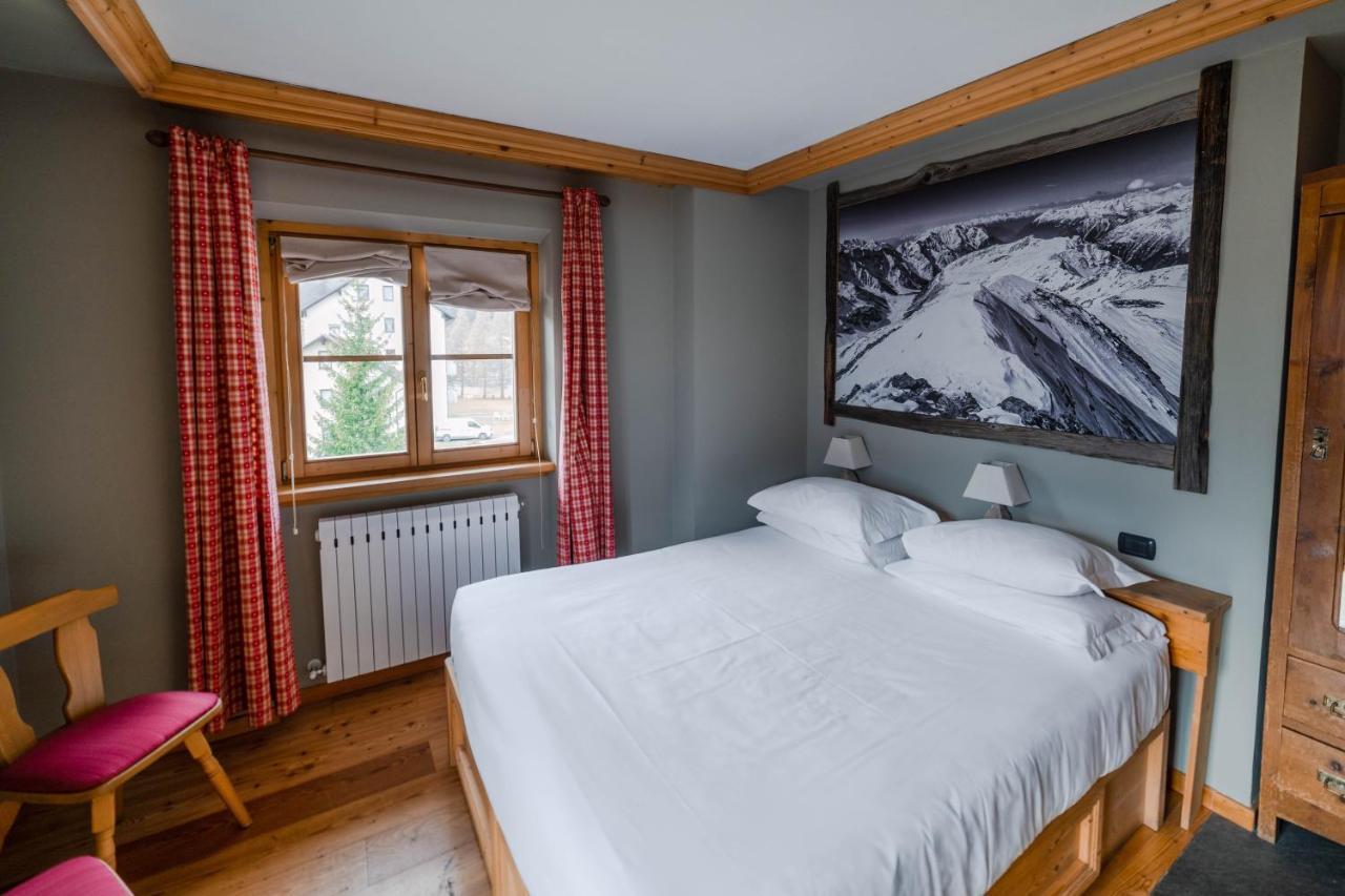 Alpi & Golf Hotel Bormio Exterior foto