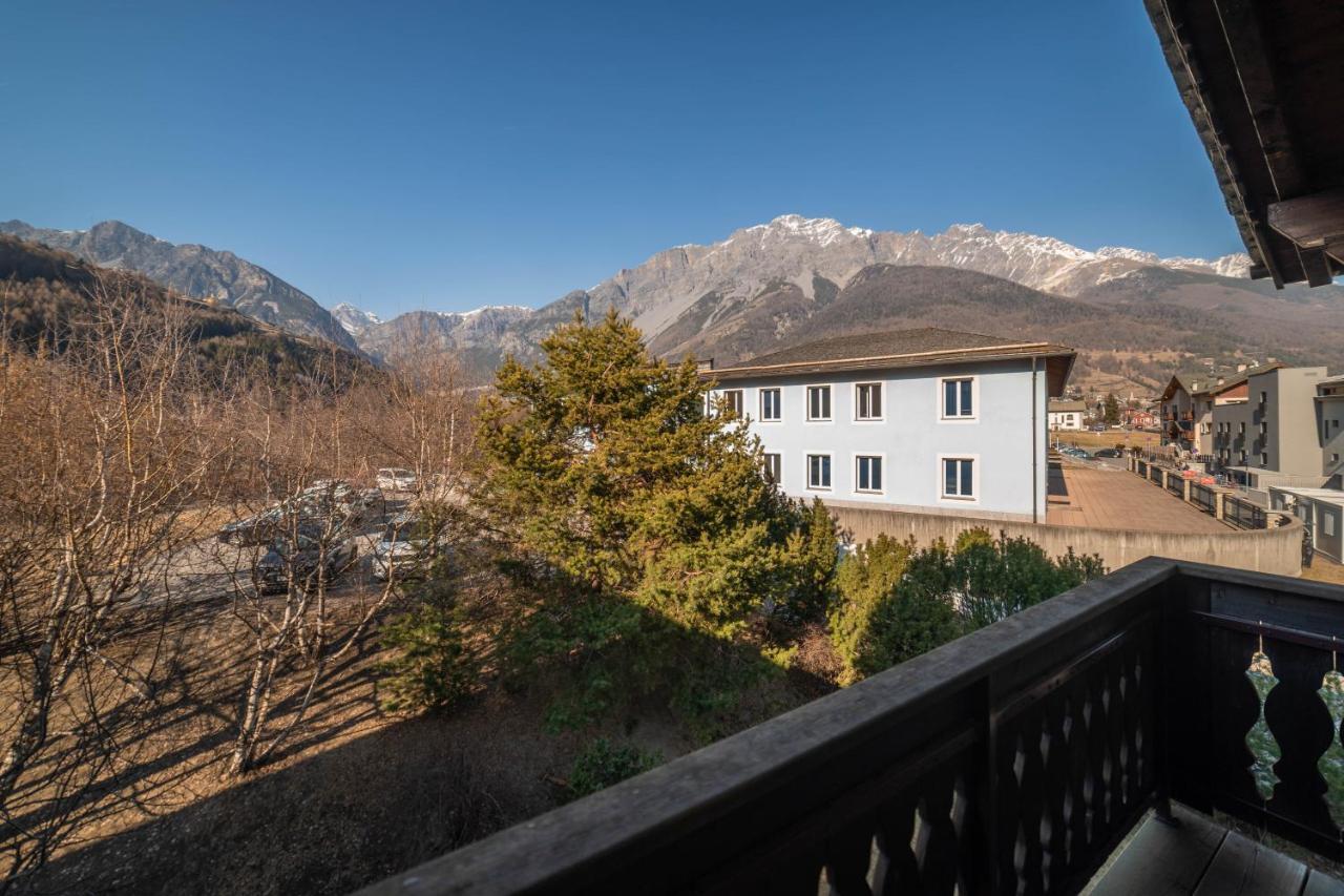 Alpi & Golf Hotel Bormio Exterior foto